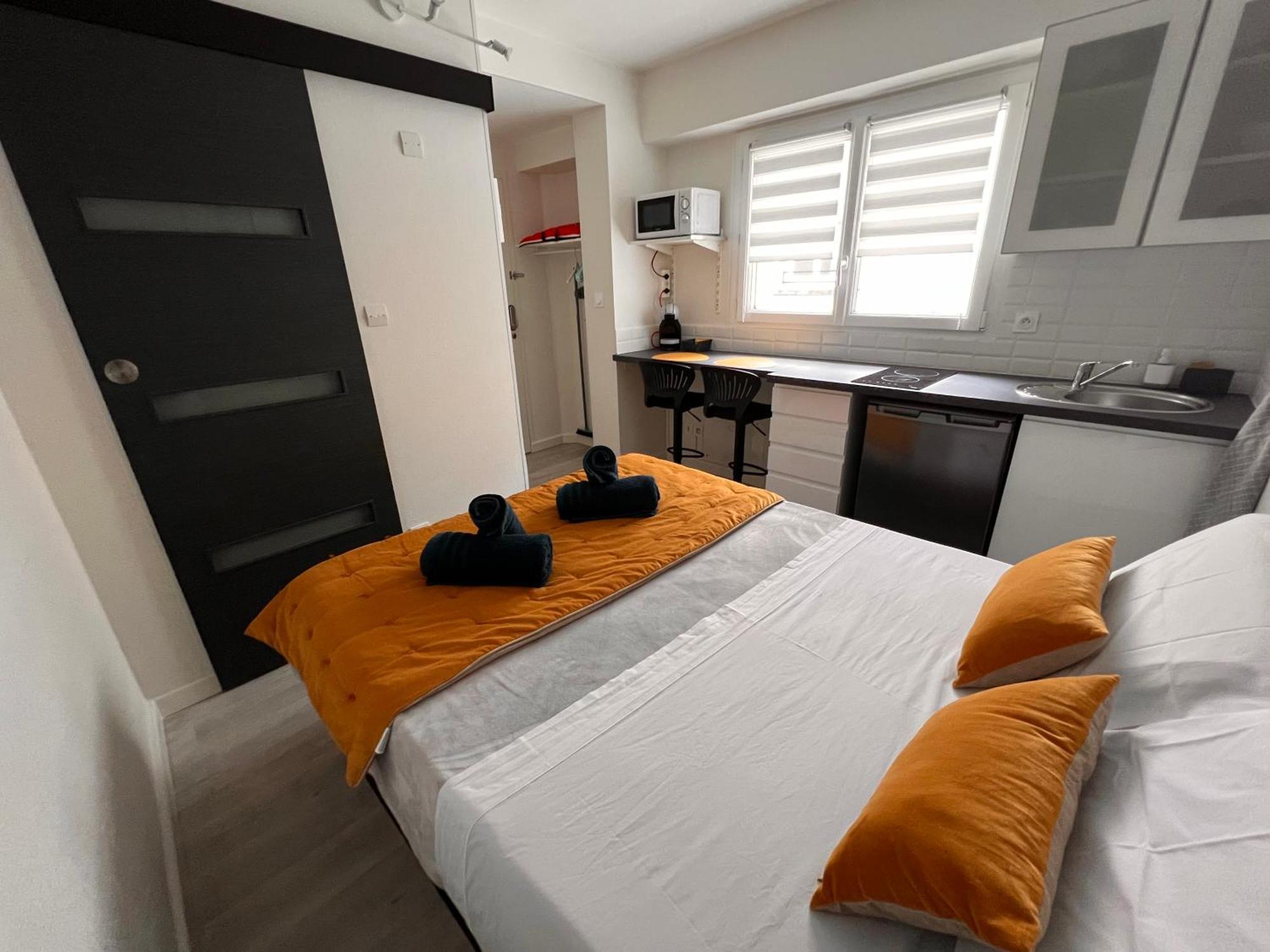Lysbed - Desjardins Apartment Анже Екстериор снимка